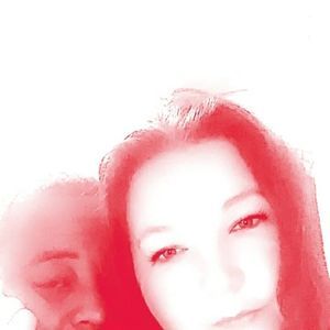 Meet your Posher, Evelyn